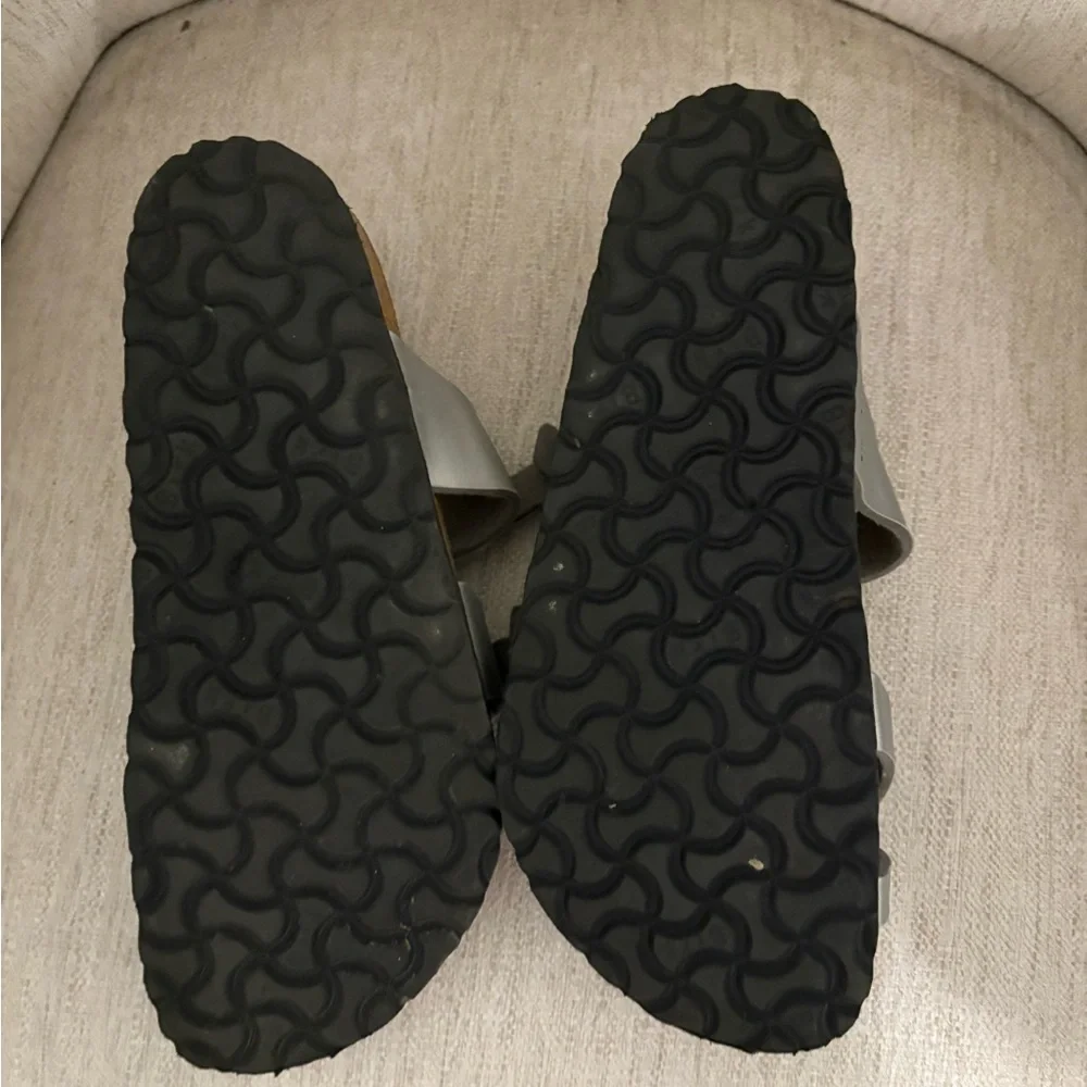 Birkenstock Mayari Silver Sandals Size 39 - Picture 5 of 5